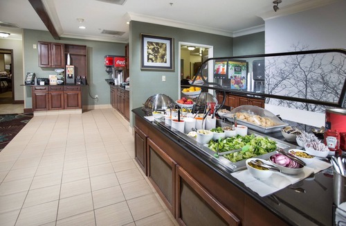 National Hills Condo | King Suite Near Bush Field Airport | Free Daily Breakfast