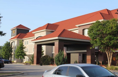 Madison Hotel | La Quinta by Wyndham Huntsville Airport Madison