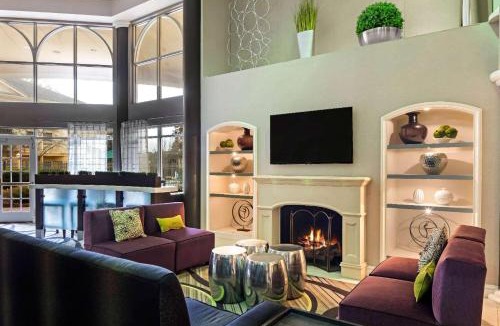 Macon Hotel | La Quinta by Wyndham Macon