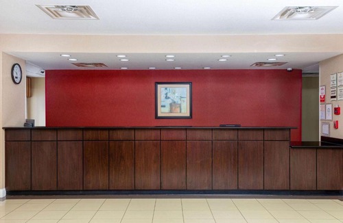 Macon Hotel | La Quinta by Wyndham Macon West