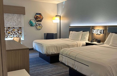 Macon Hotel | La Quinta Inn & Suites by Wyndham Macon West