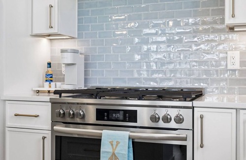 Winchester House | Lake Days Made Easy w/3 Pools, Golfcart & Marina