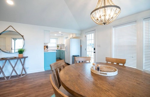 Dadeville House | Lake Martin Waterfront Family Home w/Dock