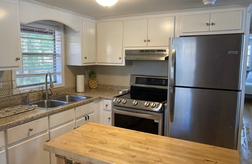 Eatonton House | Lake Sinclair cottage! Open water views, 2BR/1BA, kayaks, dock access.Near ramps