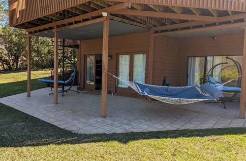 Macon House | Lake Tobo House