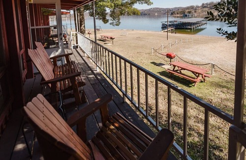 Ridgedale Cabin | Lakefront Cabin #1 - Steps from Table Rock Lake at Happy Hollow Resort