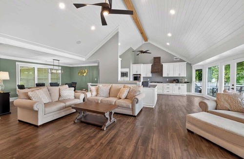 Misty River House | Lakefront Retreat | Lake Oconee | Boat & Jet Skis