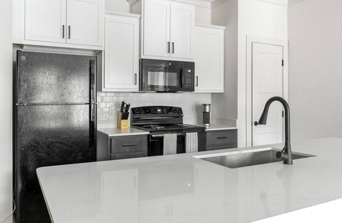 Asheville Apartment | Landing | Amazing 2BD, Gym, Clubhouse