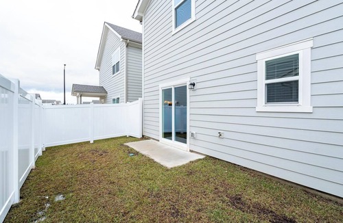 Port Wentworth Apartment | Landing | Amazing 2BD, Gym, Pool