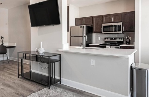 Summerville Apartment | Landing | Beautiful 1BD, Gym, Yoga Studio