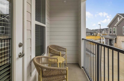 Madison Apartment | Landing | Beautiful 1BD, Gym, Clubhouse