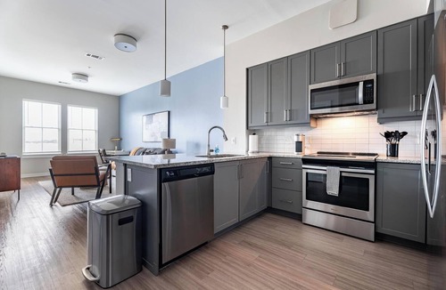 Hitch Village - Fred Wessels Homes Apartment | Landing | Beautiful 1BD, Gym, Clubhouse