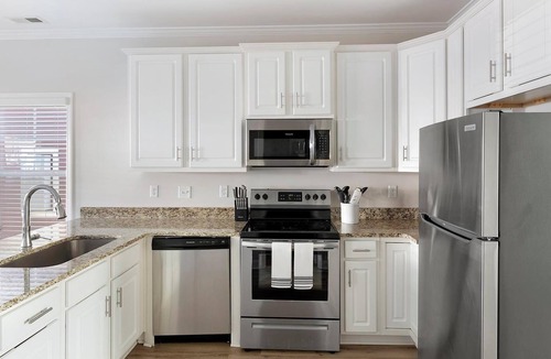 Huntsville Apartment | Landing | Chic 1BD, Clubhouse, Pool