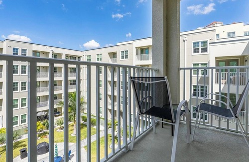 West 1st Street Apartment | Landing | Chic 1BD, Gym