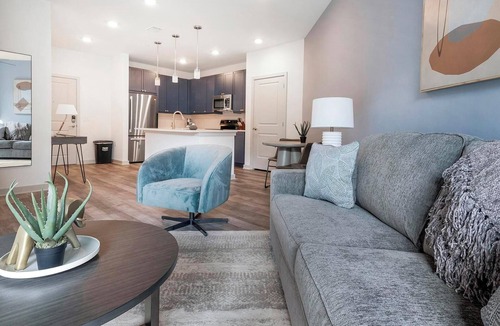 Huntsville Apartment | Landing | Chic 1BD, Gym, Yoga Studio
