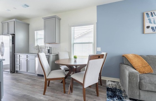Port Wentworth Apartment | Landing | Chic 3BD, Clubhouse, Gym