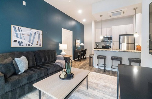 Charlotte Apartment | Landing | Modern 2BD, Gym, Clubhouse