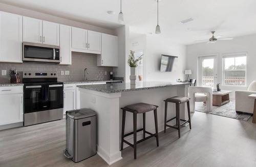 Northside Apartment | Landing | Spectacular 2BD, Clubhouse, Gym