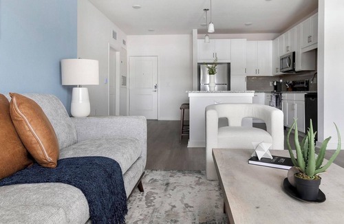 Northside Apartment | Landing | Spectacular 2BD, Gym, Clubhouse