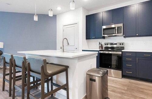 Huntsville Apartment | Landing | Spectacular 1BD, Yoga Studio, Gym