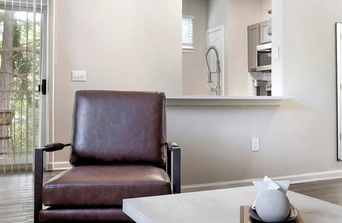 Atlanta Apartment | Landing | Stunning 2BD, Gym, Clubhouse