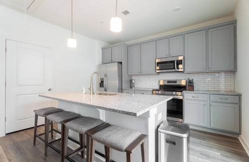 Port Wentworth Apartment | Landing | Stunning 1BD, Gym, Pool
