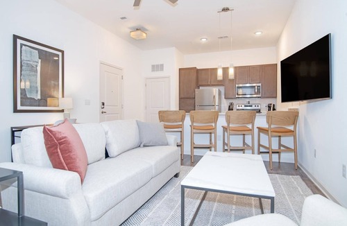 San Marco Apartment | Landing | Stylish 1BD, Clubhouse, Yoga Studio