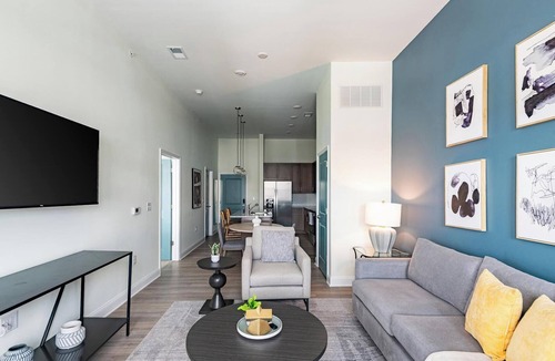 Wilmington Apartment | Landing | Stylish 1BD, Clubhouse, Gym