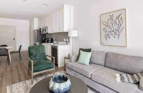 Huntsville Apartment | Landing | Stylish 1BD, Clubhouse, Gym