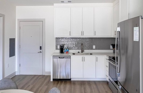 Huntsville Apartment | Landing | Stylish 2BD, Gym, Clubhouse