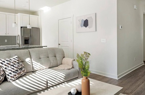 Port Wentworth Apartment | Landing | Stylish 1BD, Gym, Pool