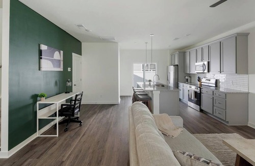 Port Wentworth Apartment | Landing | Stylish 2BD, Gym, Clubhouse
