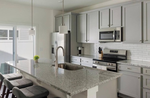 Port Wentworth Apartment | Landing | Stylish 2BD, Gym, Clubhouse