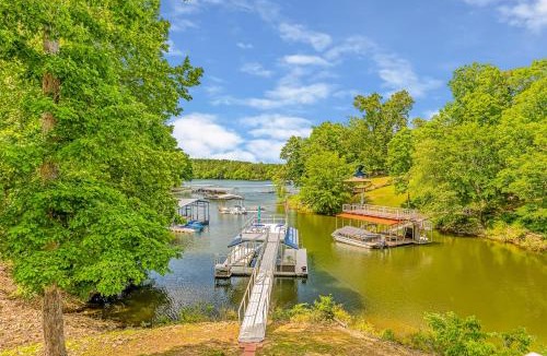 Jasper House | Lazy Daze - Located Conveniently Near Duncan Bridge Marina