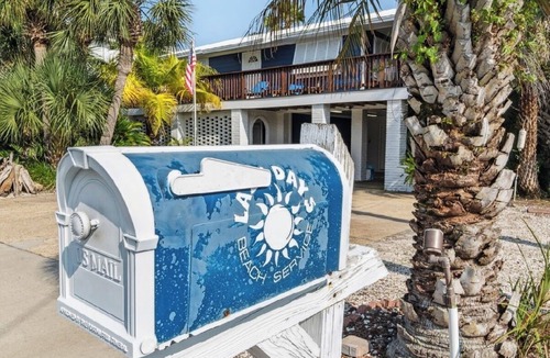 Toilla Segunda Cottage | Lazyday’s cottage on Pensacola beach-water view