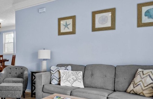 Gulfport Villa | Legacy Villa 1004 | Just a Short Walk to the Beach!