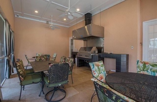 Gulfport Villa | Legacy Villa 1503 | Just a Short Walk to the Beach!