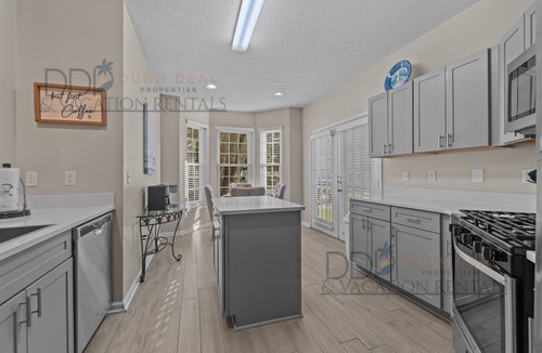 Gulfport Villa | Legacy Villa 1701 | Just a Short Walk to the Beach!