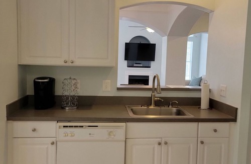 Gulfport Villa | Legacy Villa 805 | Just a Short Walk to the Beach!