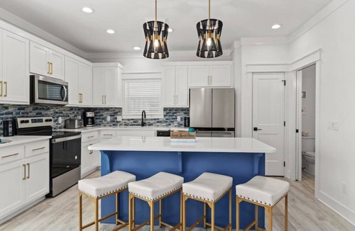 Inlet Beach Heights House | Lighthouse Landing ~ Luxe Coastal Retreat, 1 Block to PCB White Sands
