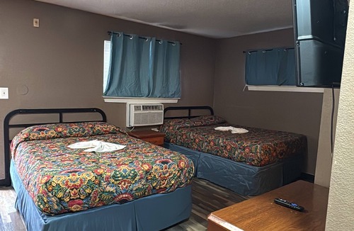 Lithia Springs Hotel | Live In Lodge