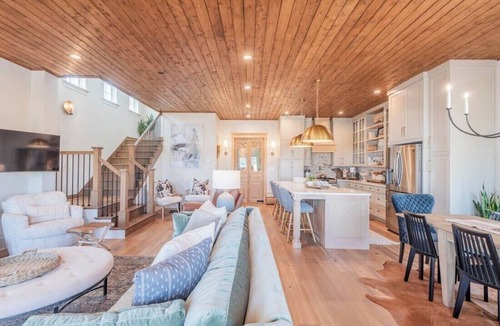 Guntersville House | Livin` The Dream Guntersville, Al