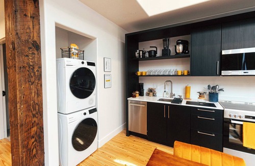 Central City Apartment | Loft 308 - The William - Views over Carrigans
