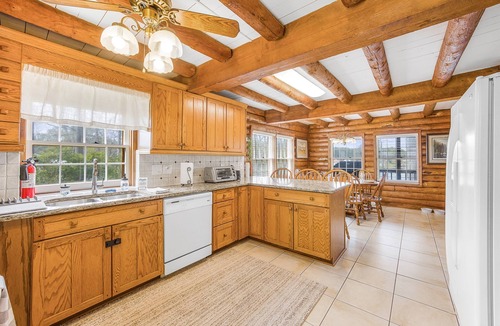 Mayhew Cabin | Log Cabin, 2-Story Dock, Mile Long Lake View!