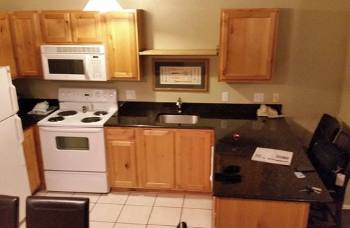 North Park City Cabin | Lovely 3-bedroom lodge with fitness room in Park City