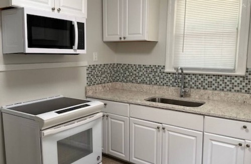 Northside Ski Chalet | LOVELY FAMILY HOUSE WITH LARGE GARDEN JACKSONVILLE