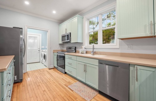 Beaufort House | Lowcountry Home - Near Downtown and Easy Drive to Parris Island