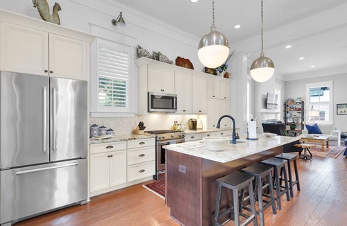 Habersham House | Lowcountry Living in Habersham Community Pool and Dock