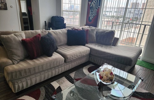 Winchester Apartment | Lrg 2 bd/2bth near strip/convention ctr.