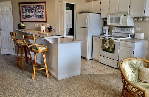 Kihei Condo | 🌺Lush Oceanfront Penthouse with Pool, Hot Tub, Mountain Sunrises, Ocean Sunsets